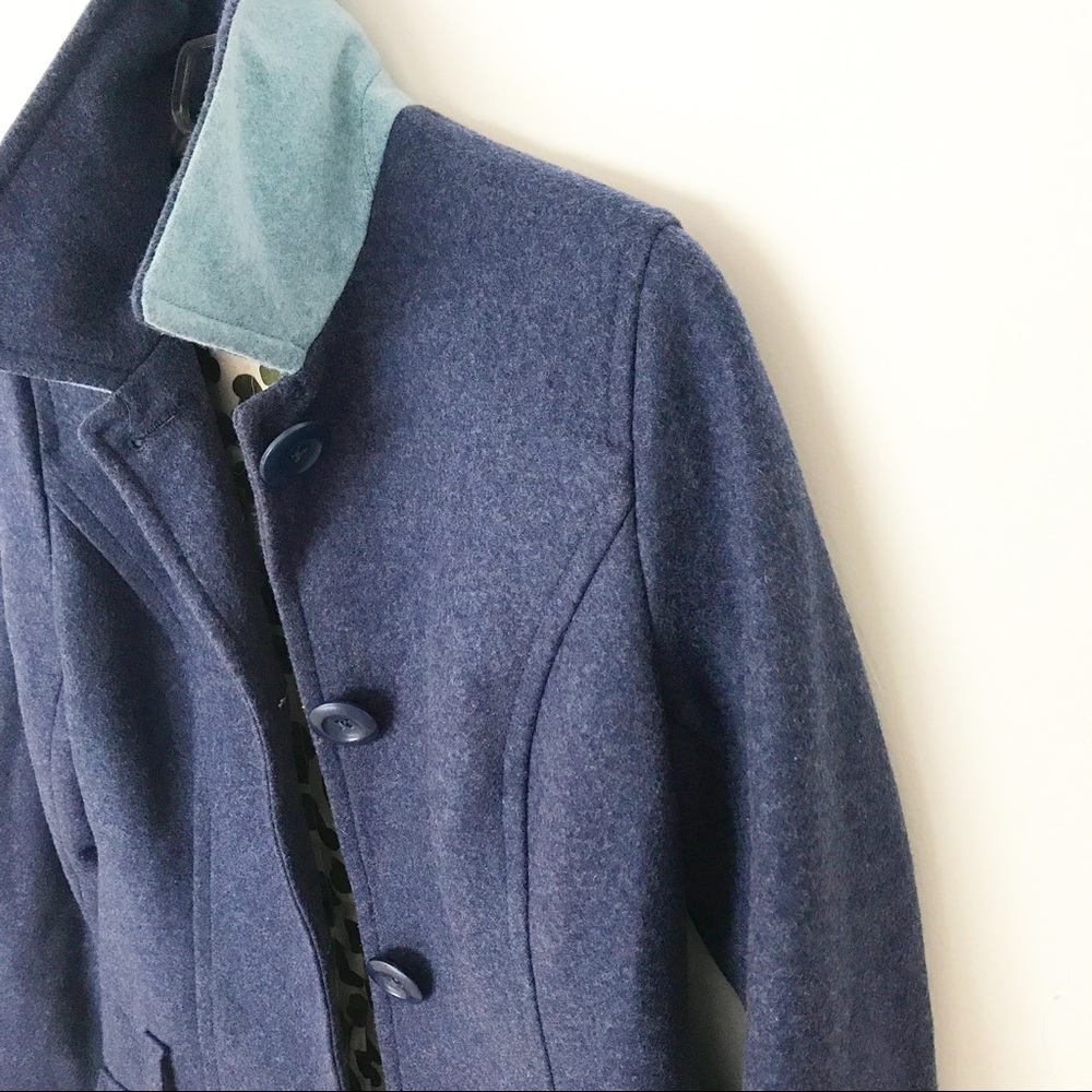 Wool Coat Pristine Condition - image 3