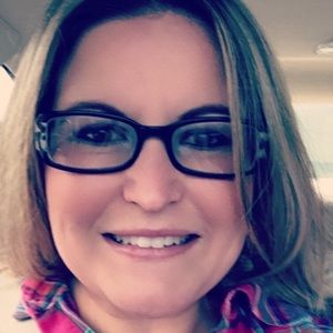 Meet your Posher, Holly