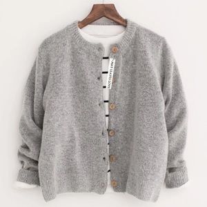 Gray thick cardigan
