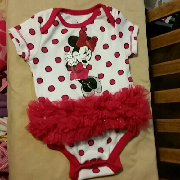 1~MINNIE MOUSE ONSIE {w Ruffley Red Tutu}