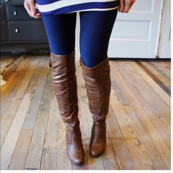 LAST PAIR! Over the knee boot - Picture 3 of 4