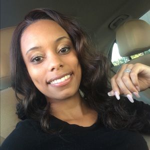 Meet your Posher, Keisha