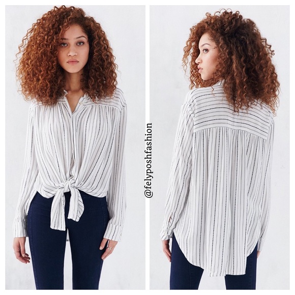 Urban Outfitters BDG Melanie Button-down Shirt - Picture 2 of 2