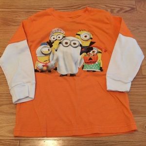 Minions Halloween shirt.