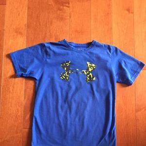 Boys Under Armour t shirt
