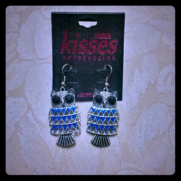 Adorable Owl Earings.