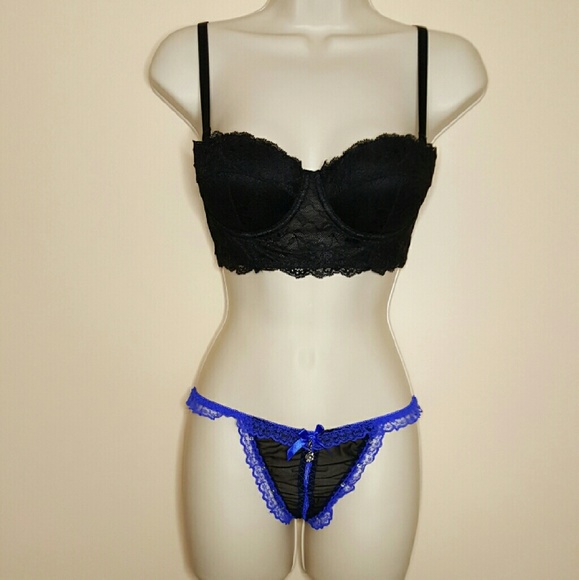 CROTCHLESS PANTY