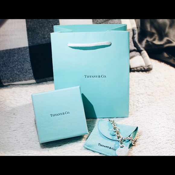 Tiffany & Co. Jewelry - S A L E ✨ Return To Tiffany & Co Bracelet
