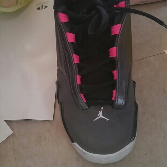 Kids jordans - Picture 2 of 2