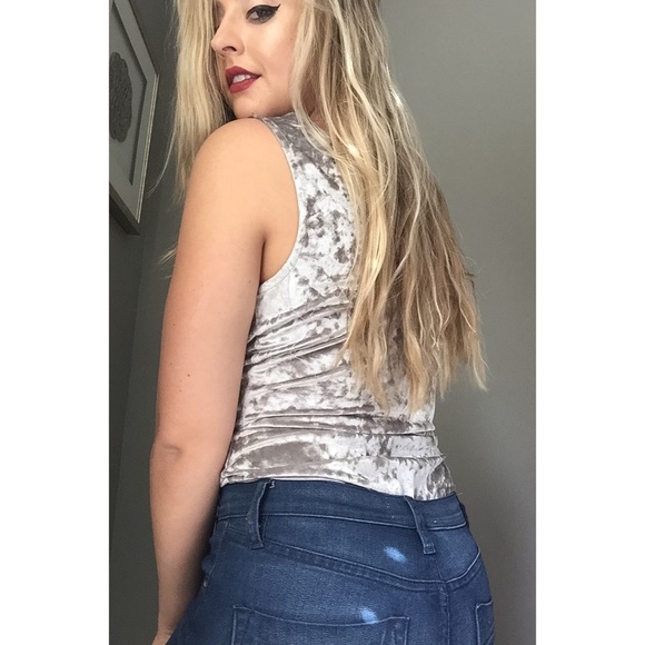 LAST1•Crushed Velvet Bodysuit - Picture 3 of 3