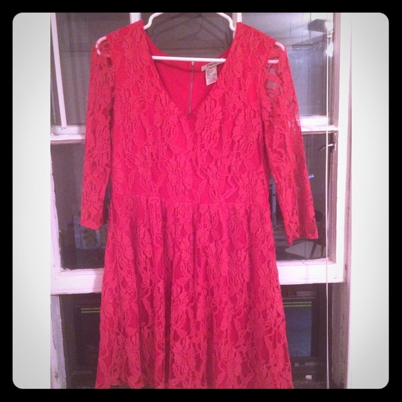 Red Lace A-line V-Neck Dress