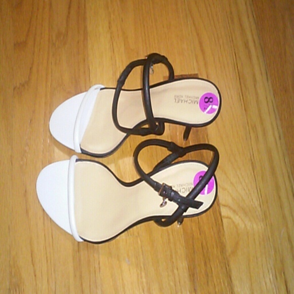 Michael Kors Sandals Heels for Woman. Size 8.5.New
