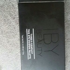 IBY BEAUTY Three's Company Eyeshadow Trio