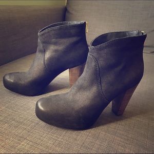 STEVEN Platform Heeled Ankle Boots