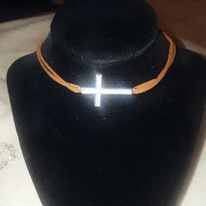 Brown cross+ choker