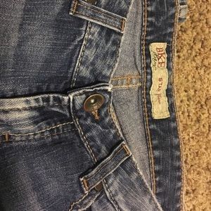 BKE Star Flare Jeans 28x37 1/2