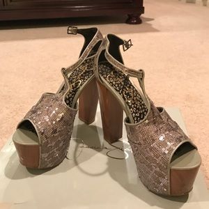 Jessica Simpson shoes