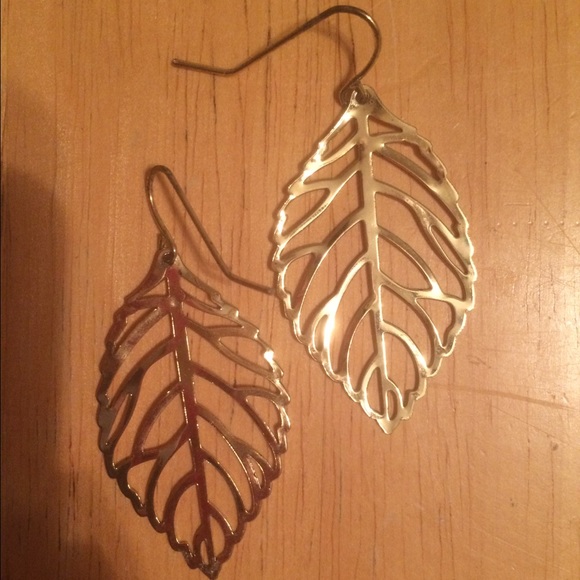Gold Leaf Earrings