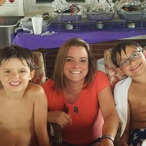 Meet your Posher, Danielle