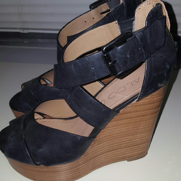 Aldo black wedges