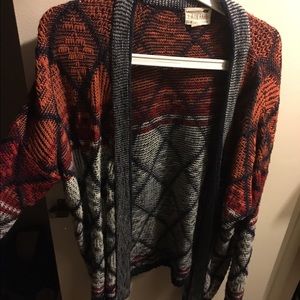 La hearts printed cardigan