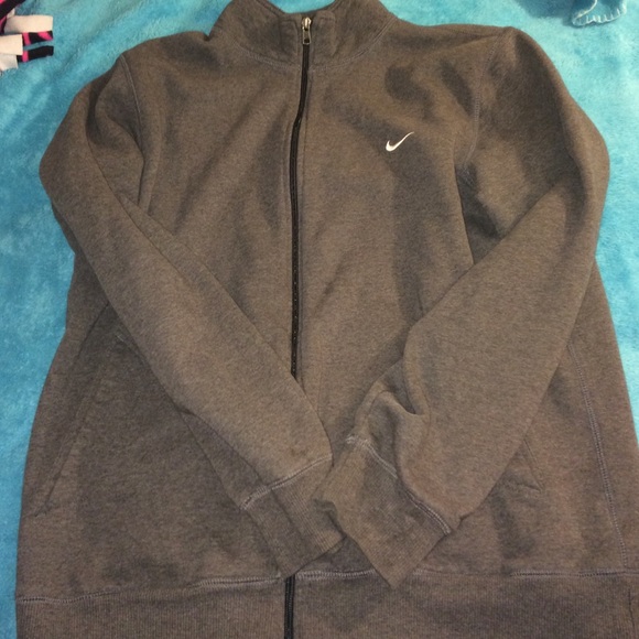 Nike Jackets & Blazers - NWOT Nike jacket