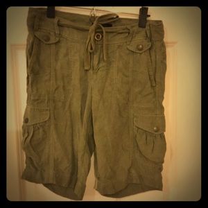 Best Bermuda/cargo Shorts Green so 4 Express