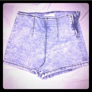 Vintage Looking High Waist Shorts