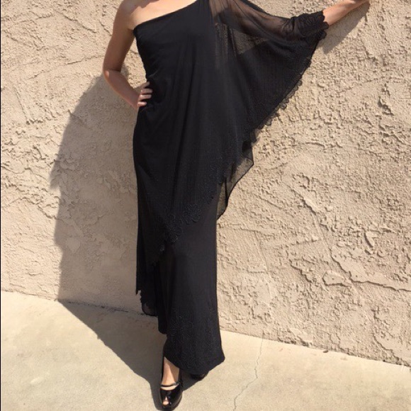 STUNNING Formal Dress✨ - Picture 3 of 4