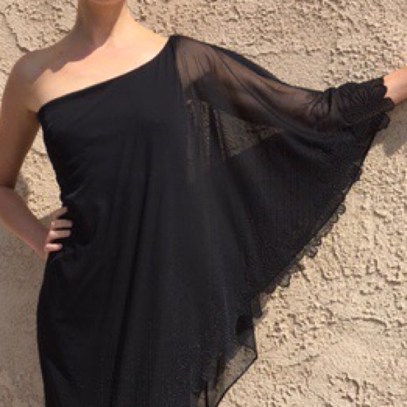 STUNNING Formal Dress✨ - Picture 4 of 4