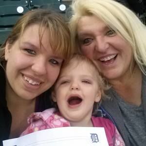 Meet your Posher, Jackie