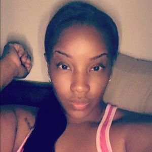 Meet your Posher, Veronica