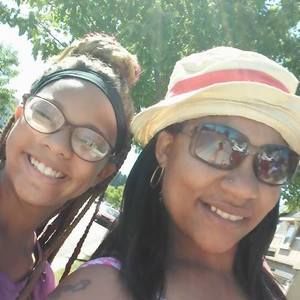 Meet your Posher, Candyce