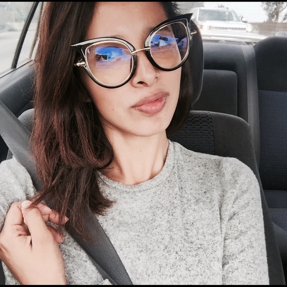 Retro Cat Eye Clear Lens Glasses - Picture 4 of 4