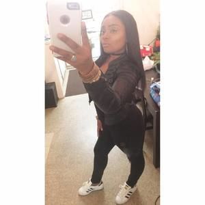 Meet your Posher, Moe