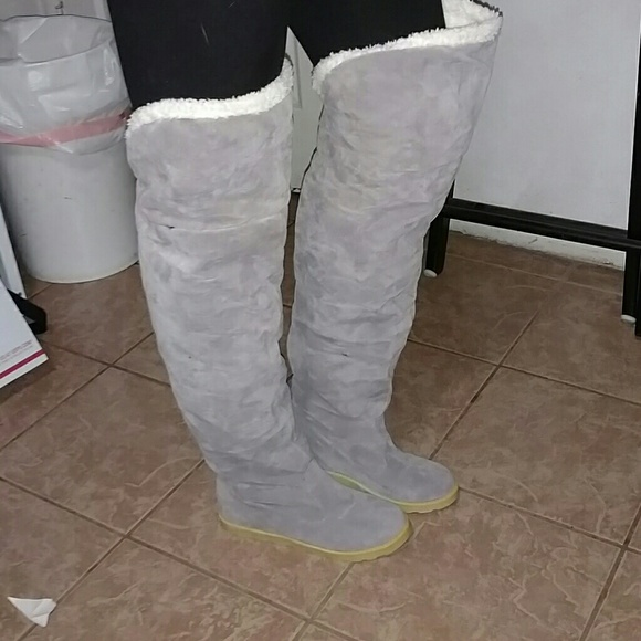 ??Grey OTK Boots