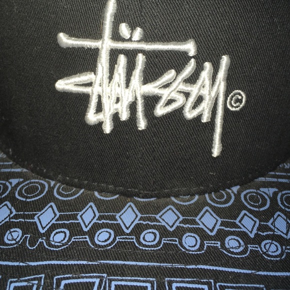 Stussy tribal snapback