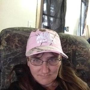 Meet your Posher, Pam