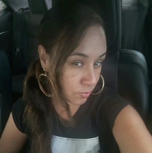 Meet your Posher, Roseanne