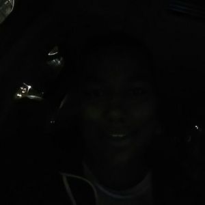 Meet your Posher, Monique