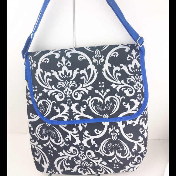 Travel Black White & Blue Toile Crossbody Bag New - Picture 2 of 8