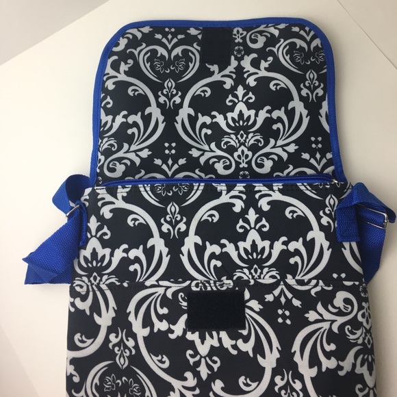Travel Black White & Blue Toile Crossbody Bag New - Picture 5 of 8