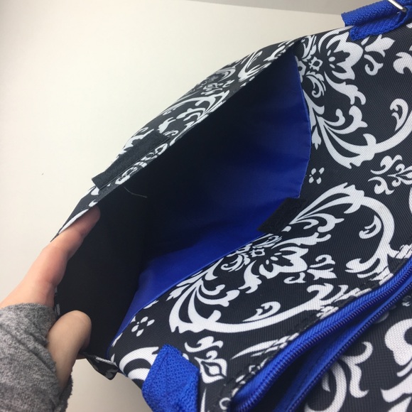 Travel Black White & Blue Toile Crossbody Bag New - Picture 7 of 8