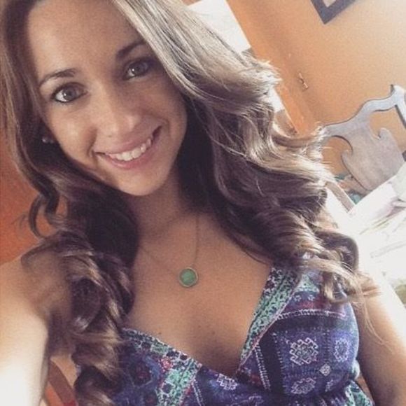 Meet your Posher, Becca - Picture 1 of 1