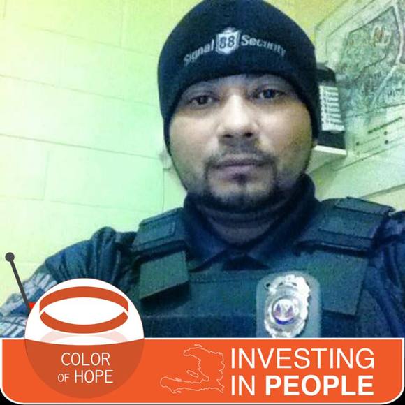 Meet your Posher, Luis - Picture 1 of 1