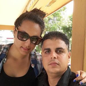 Meet your Posher, Claudia