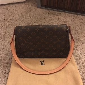 Louis Vuitton Hand Bag