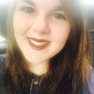 Meet your Posher, Makayla