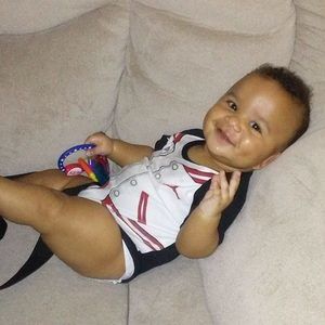 Meet your Posher, Ercilia lisa