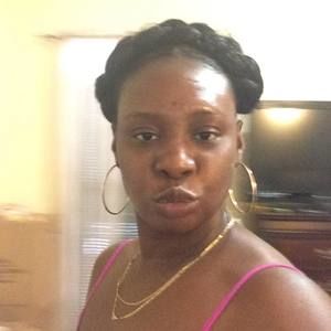 Meet your Posher, Myasha